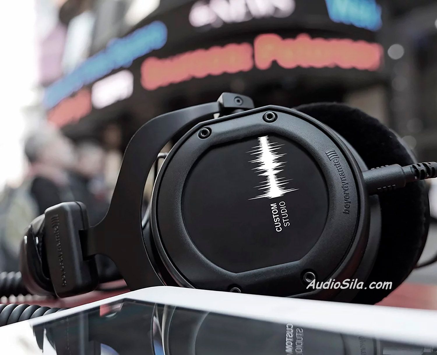 Beyerdynamic CUSTOM STUDIO 80Ω 密閉型 Beyerdynamic CUSTOM STUDIO студийные наушники закрытого типа. Цена